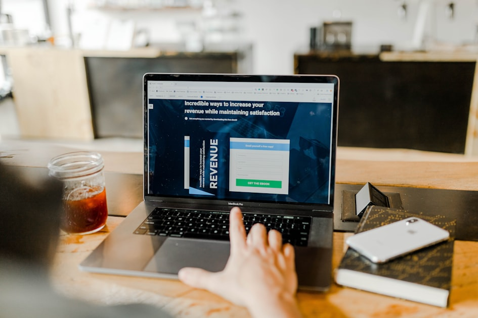 Maximizing B2B SaaS with ContentOps